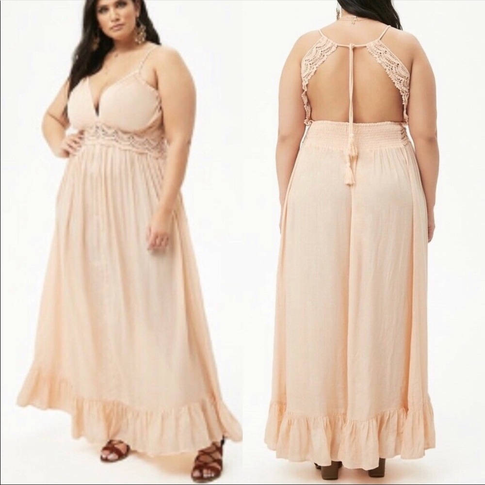 Plus size beautiful boho maxi dress fits bigger